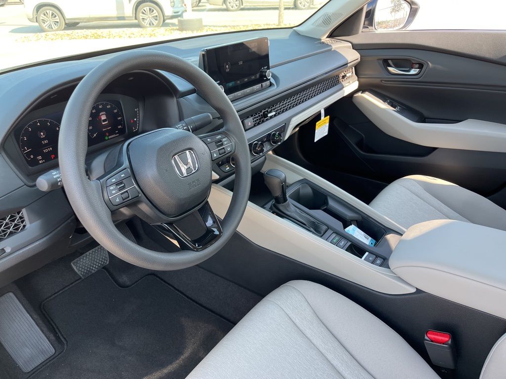 Thumbnail: 2025 Honda Accord - 10