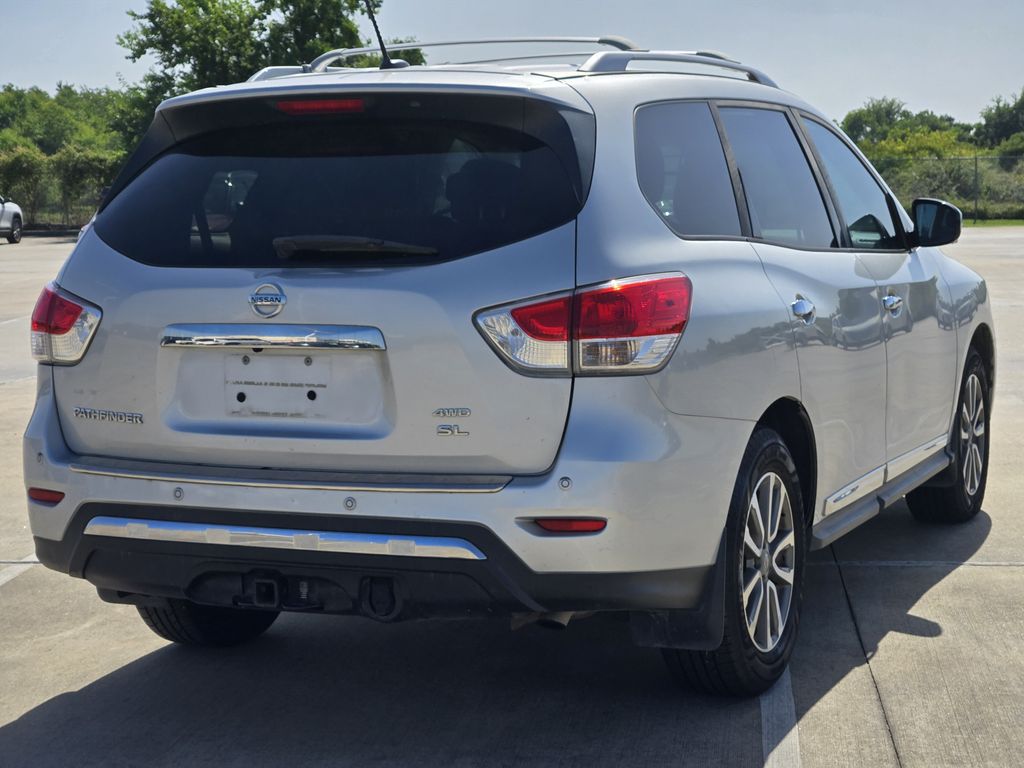 2016 Nissan Pathfinder SL Silver at Bravo Nissan