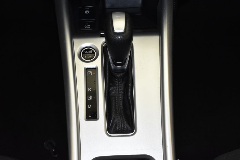 2021 Nissan Kicks SV 24