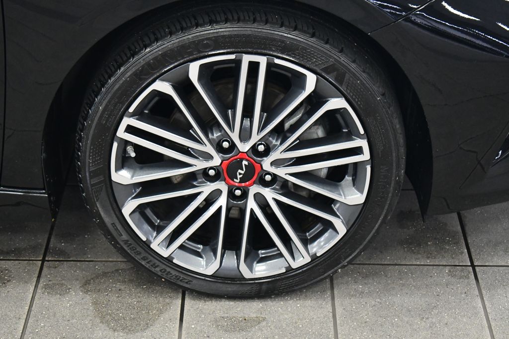 Thumbnail: 2023 Kia Forte - 11