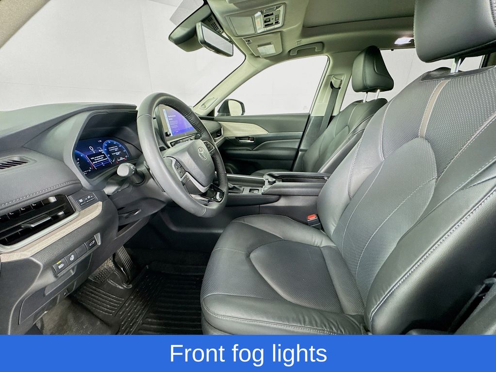 Used Car 2024 Toyota Grand Highlander  Platinum For Sale Under $50,000 In Austin, Texas