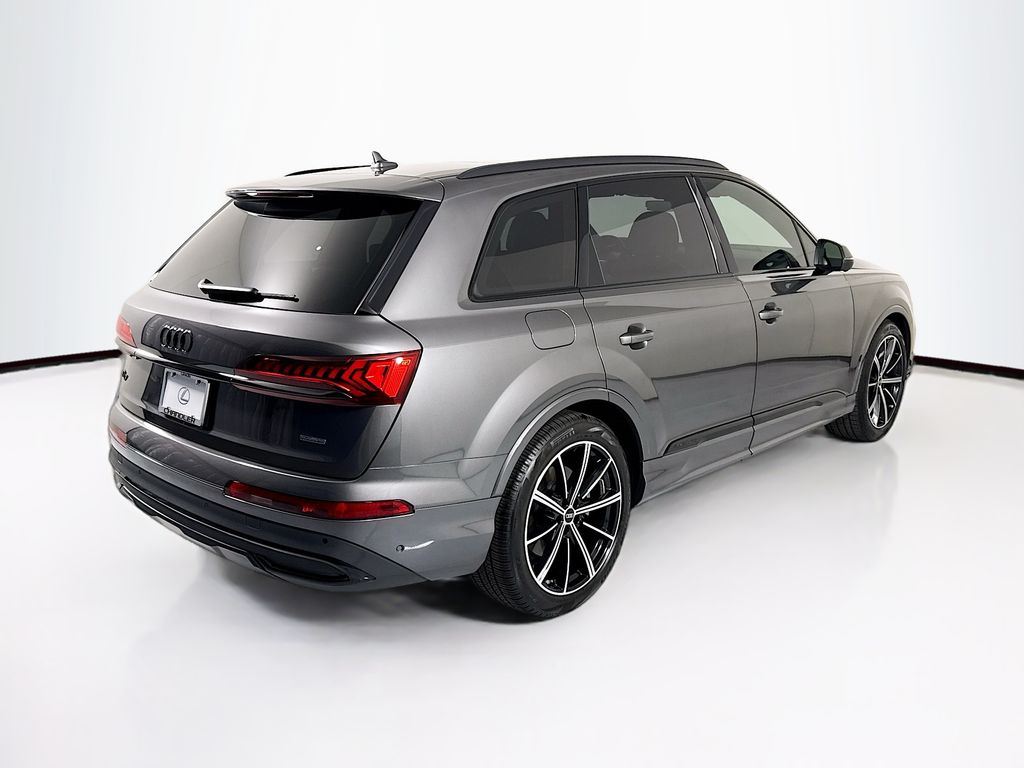 Thumbnail: 2023 Audi Q7 - 5