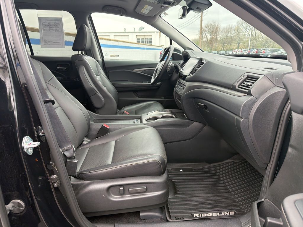 Thumbnail: 2023 Honda Ridgeline - 24