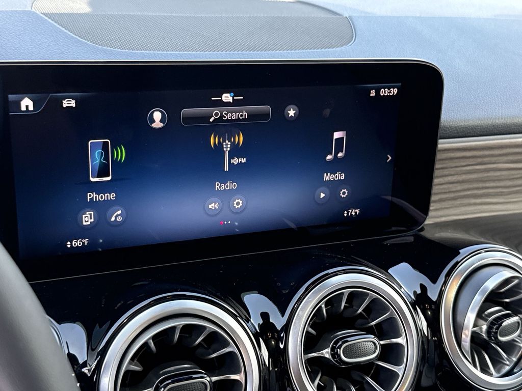 Thumbnail: 2026 Mercedes-Benz GLB - 22