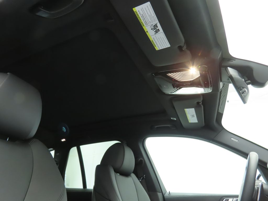 Thumbnail: 2022 BMW X5 - 18