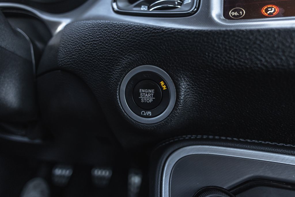 2021 Dodge Challenger R/T Scat Pack thumbnail 13