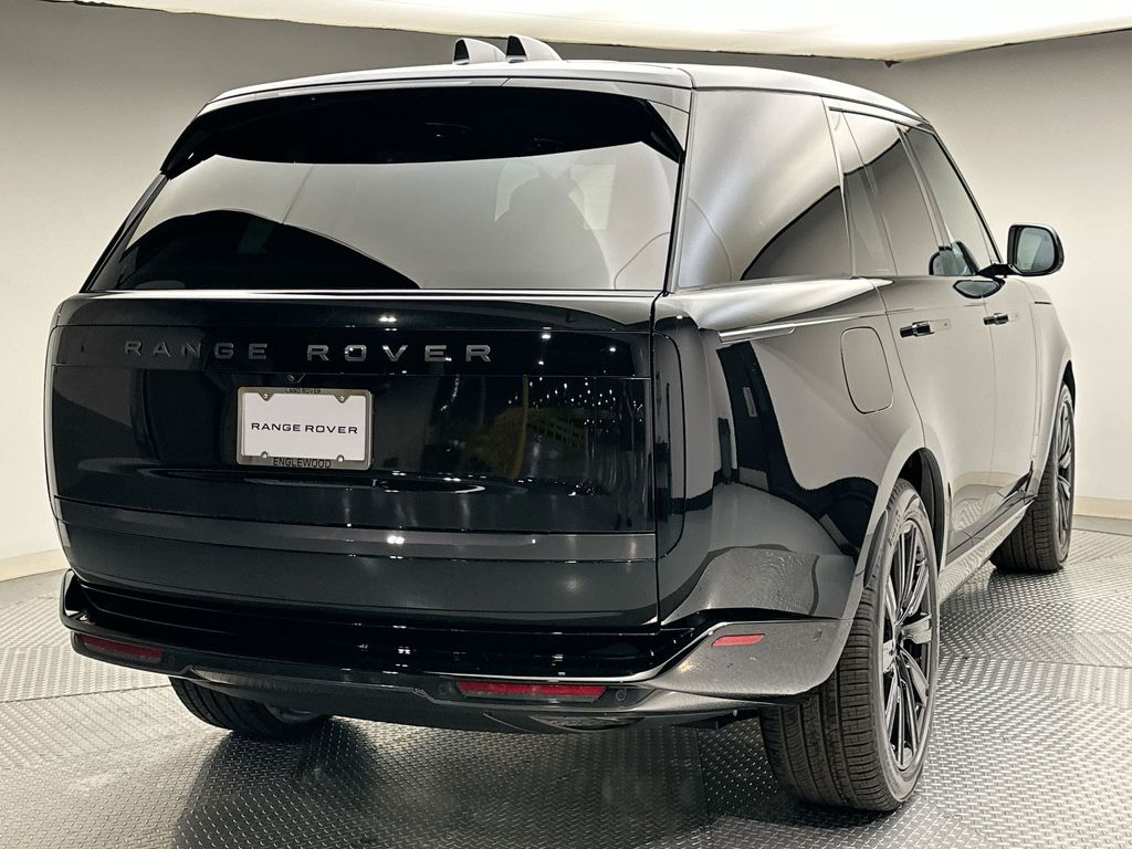 Thumbnail: 2025 Land Rover Range Rover - 3