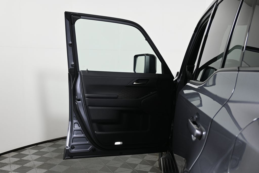 Thumbnail: 2025 Lexus GX - 28