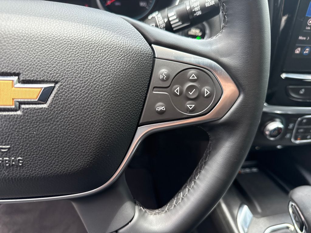 Used 2023 Chevrolet Traverse SUV