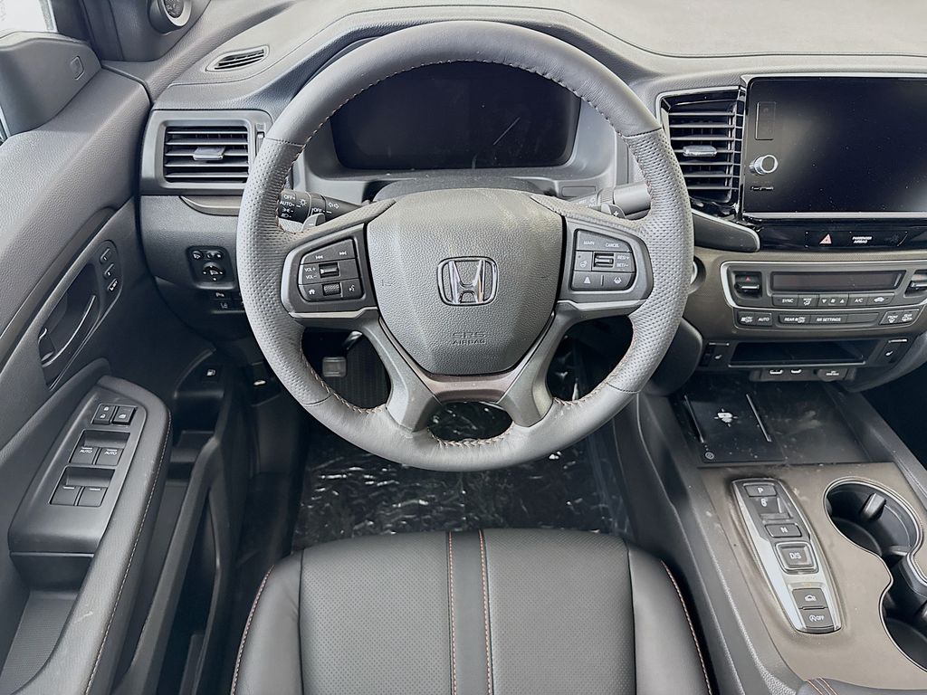 Thumbnail: 2026 Honda Ridgeline - 10