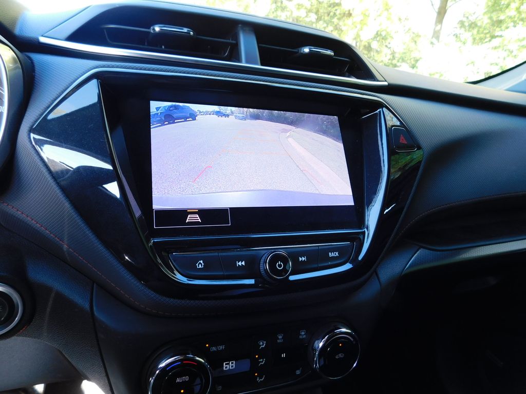 Thumbnail: 2021 Chevrolet TrailBlazer - 11