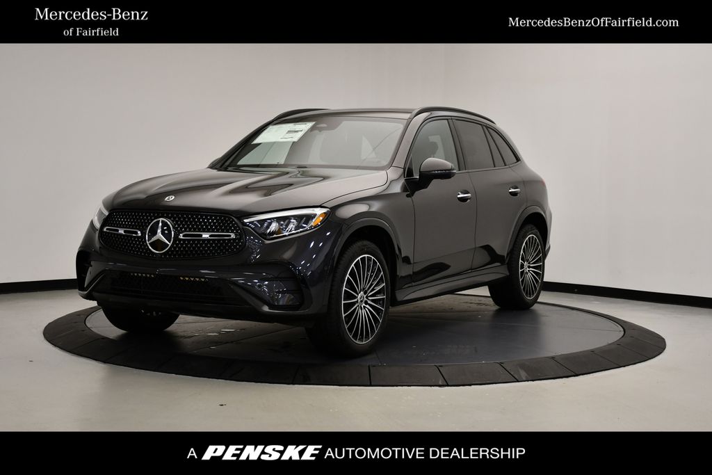 2025 Mercedes-Benz GLC 300 -
                Fairfield, CT