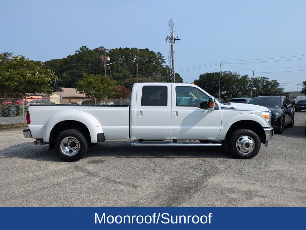2016 Ford F-350 Super Duty LARIAT