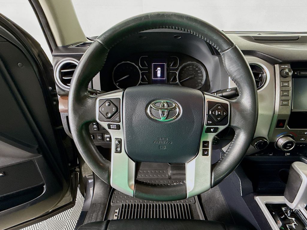 Thumbnail: 2019 Toyota Tundra - 11