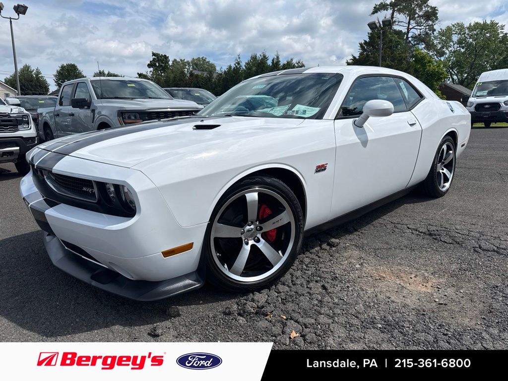 Bright White Clearcoat 2012 Dodge Challenger Coupe Rear-Wheel Drive 6-Speed Manual
