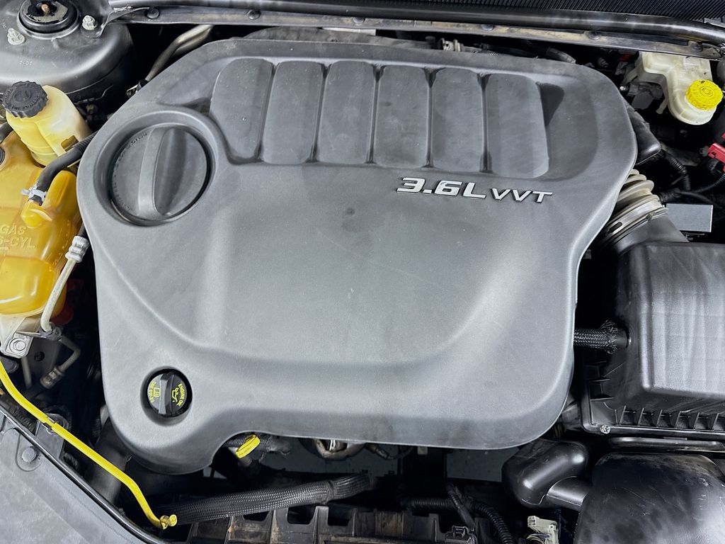 Used Car 2013 Chrysler 200  Limited For Sale Under $10,000 In Austin, Texas