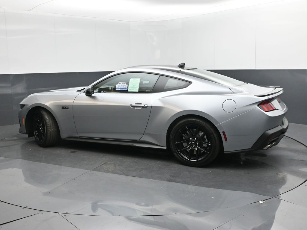 2025 Ford Mustang GT Fastback