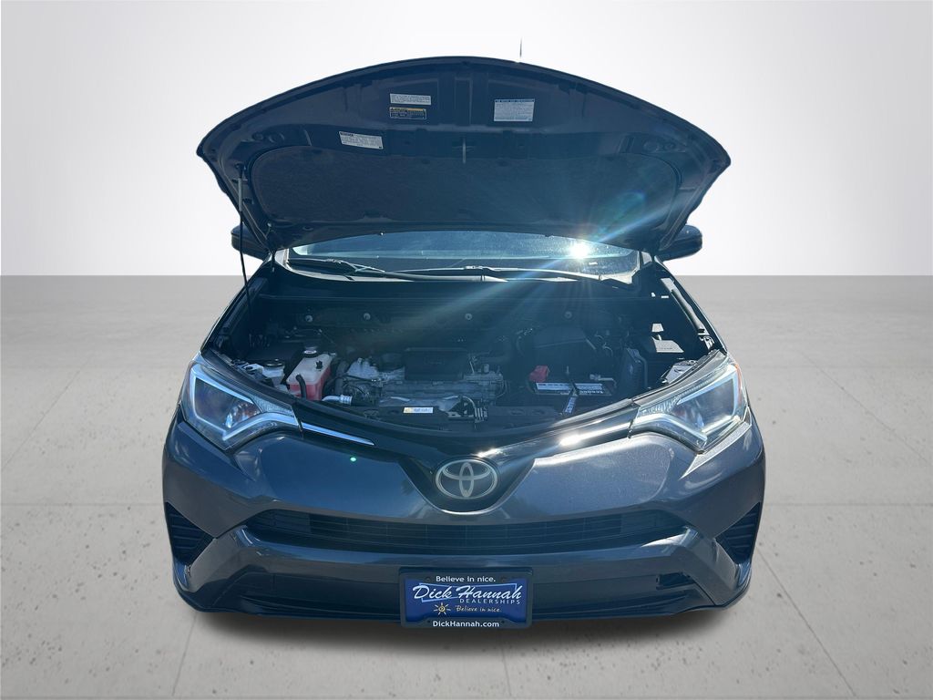 2017 Toyota RAV4 LE