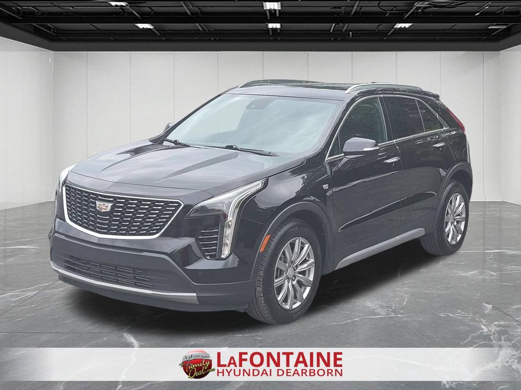 2021 Cadillac XT4 Premium Luxury