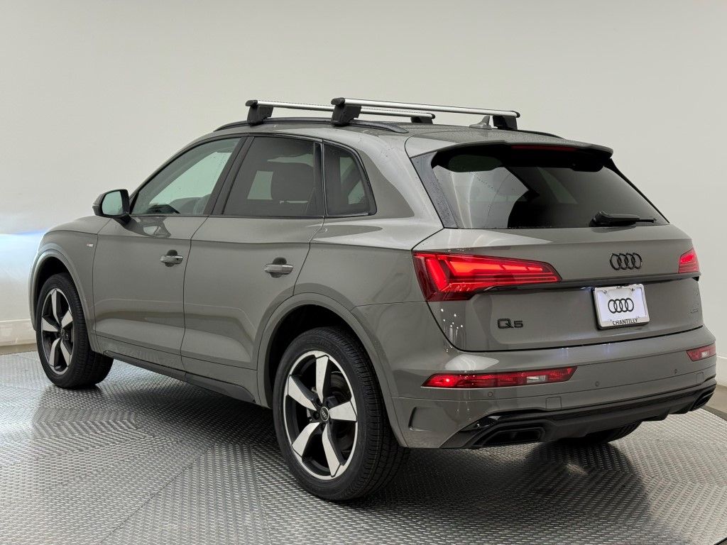 Thumbnail: 2023 Audi Q5 - 11