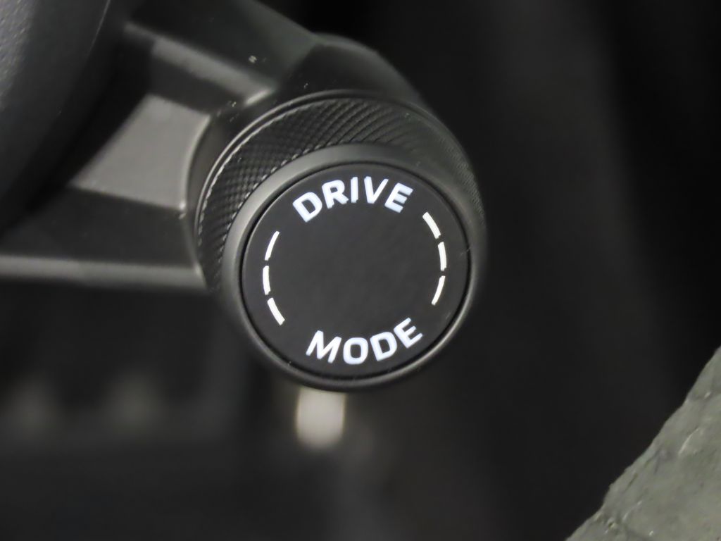 Thumbnail: 2020 Porsche Taycan - 23