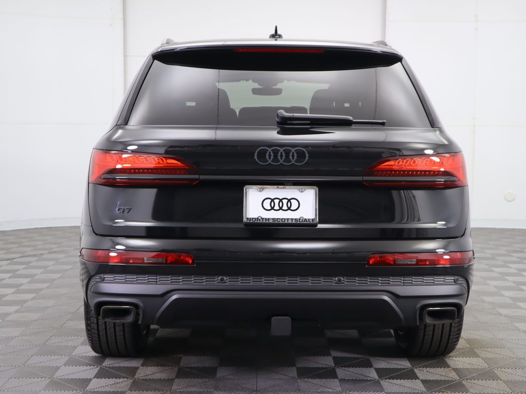 2025 Audi Q7  6