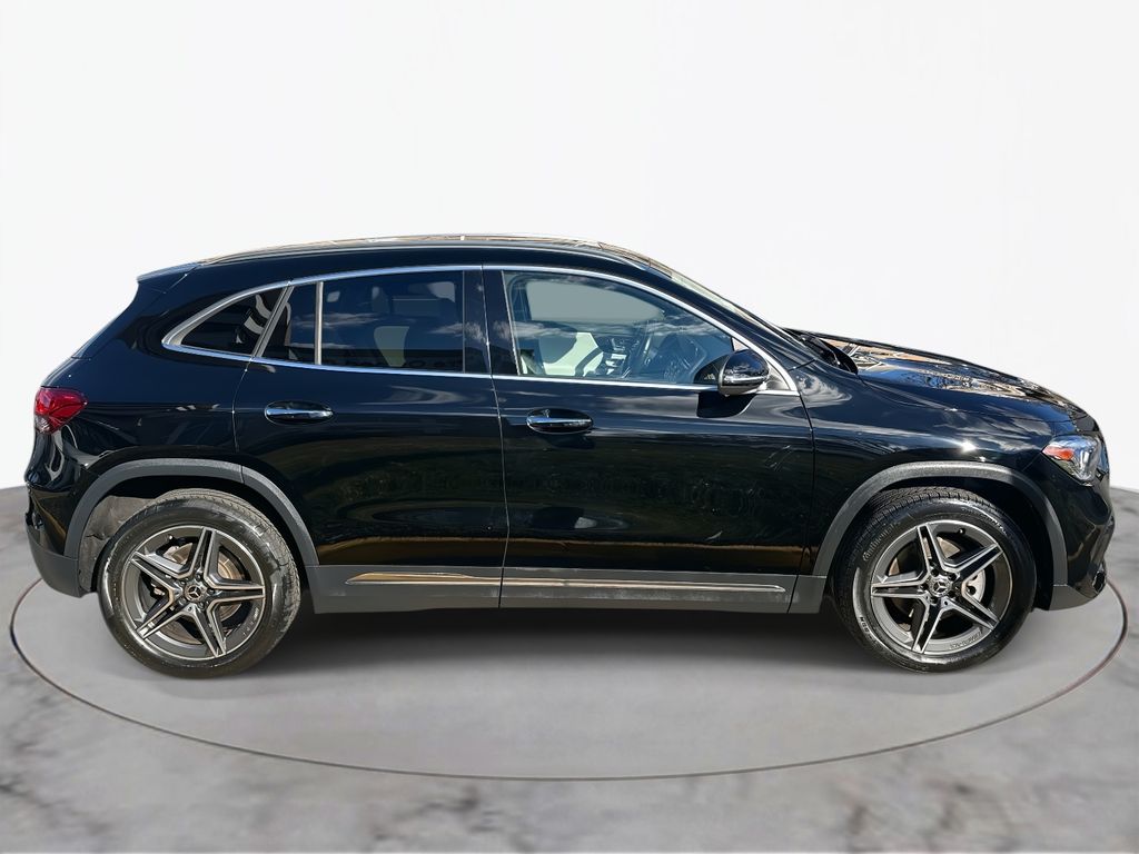 Thumbnail: 2021 Mercedes-Benz GLA - 6