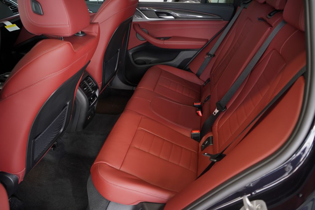 2025 BMW X4 M40i 15