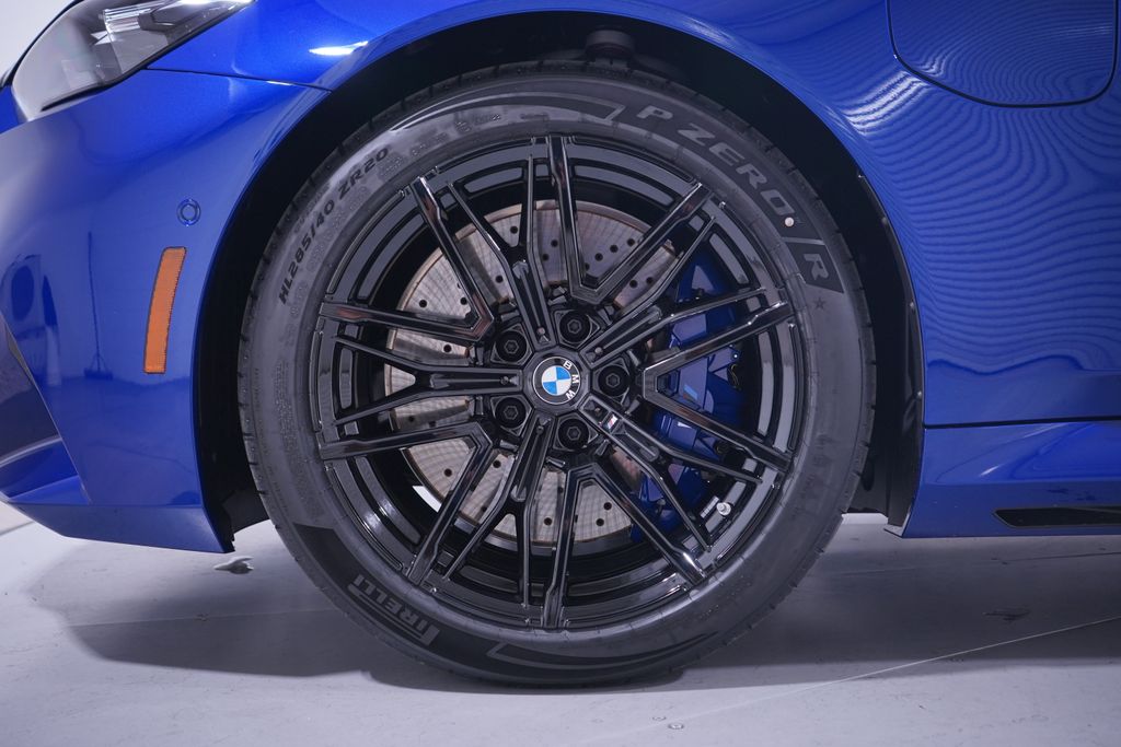 Thumbnail: 2026 BMW M5 - 2