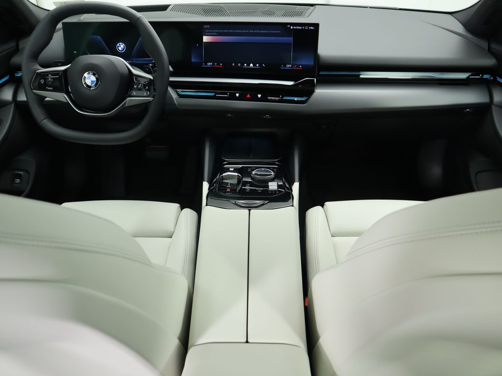 2024 BMW 5 Series 530i xDrive 13