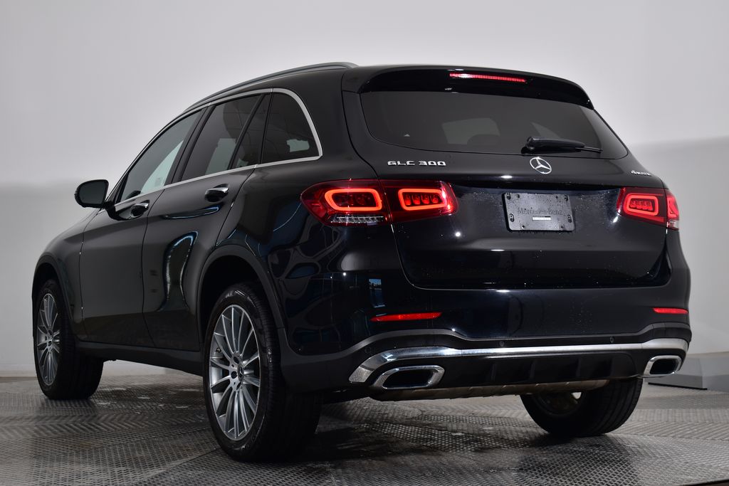Thumbnail: 2022 Mercedes-Benz GLC - 3