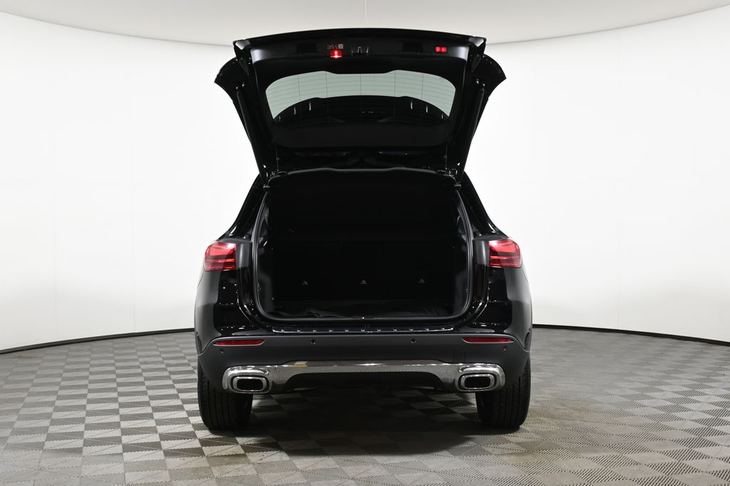 2025 Mercedes-Benz GLA 250 4MATIC 29