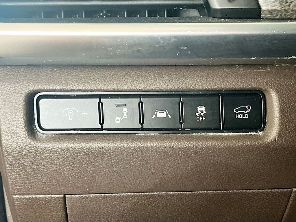 Used 2021 Green Kia SX image 10