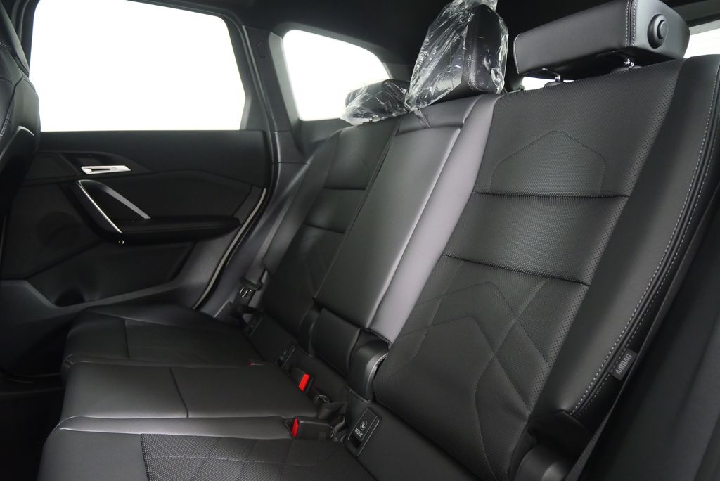 Thumbnail: 2026 BMW X1 - 15