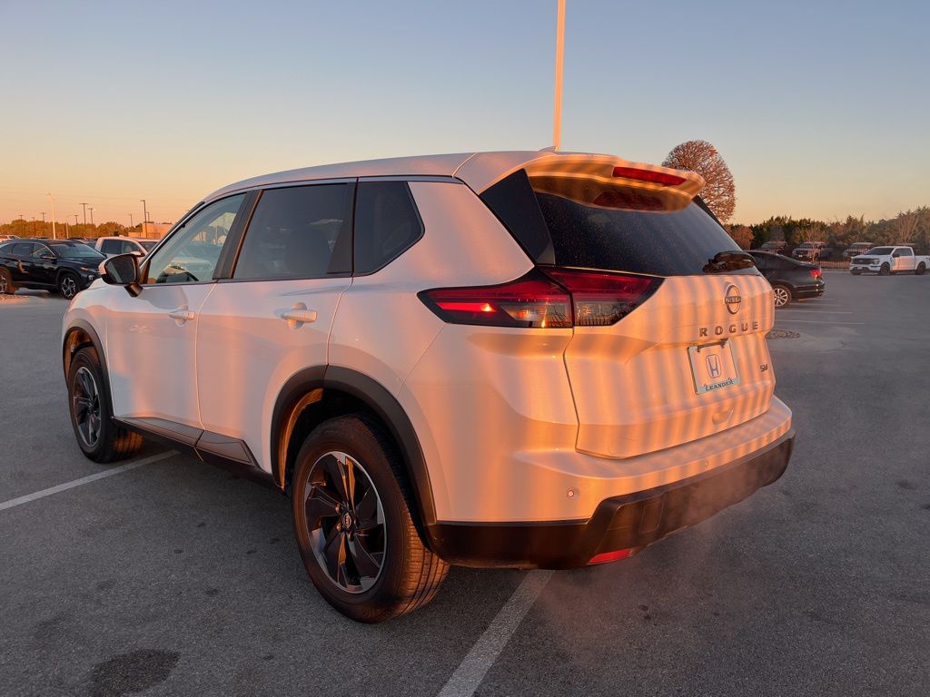 Thumbnail: 2024 Nissan Rogue - 6