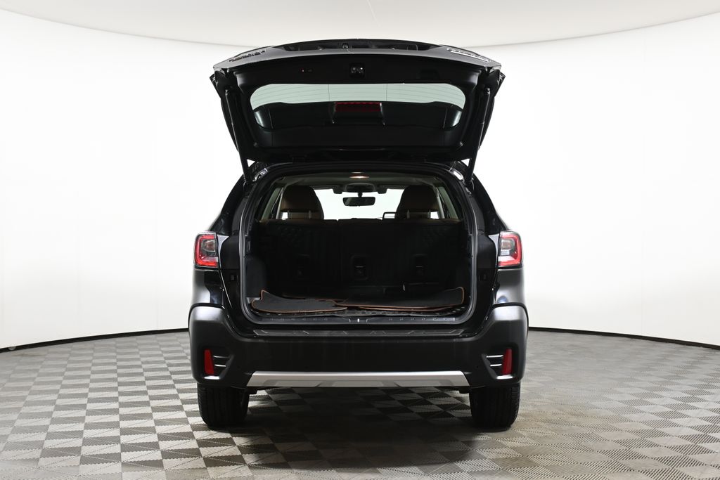2022 Subaru Outback Touring 32