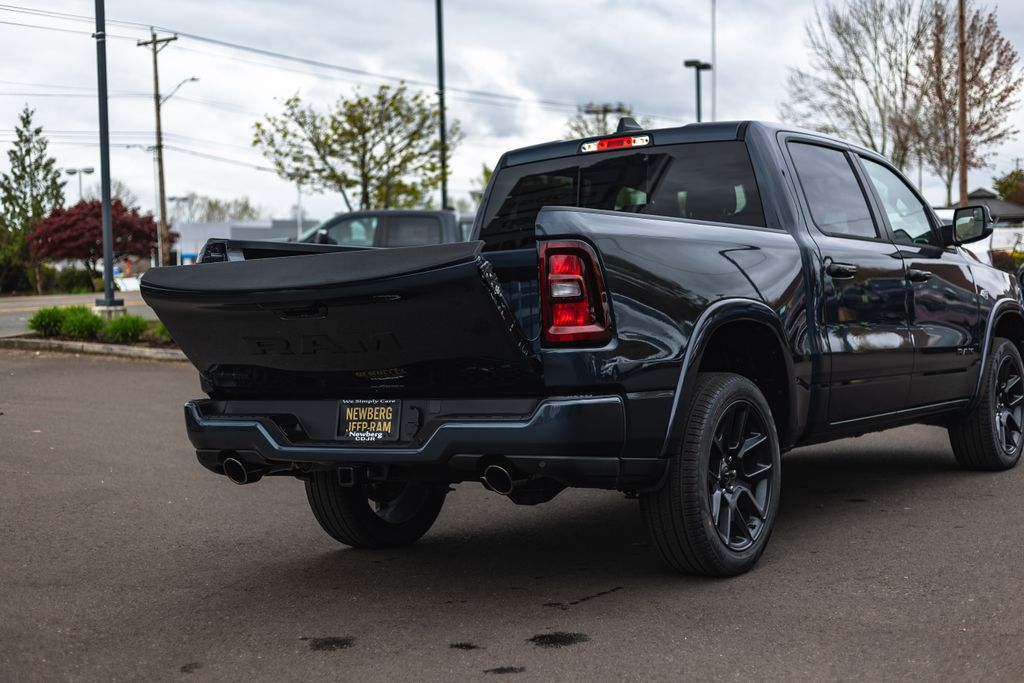 2026 Ram 1500 Laramie thumbnail 9