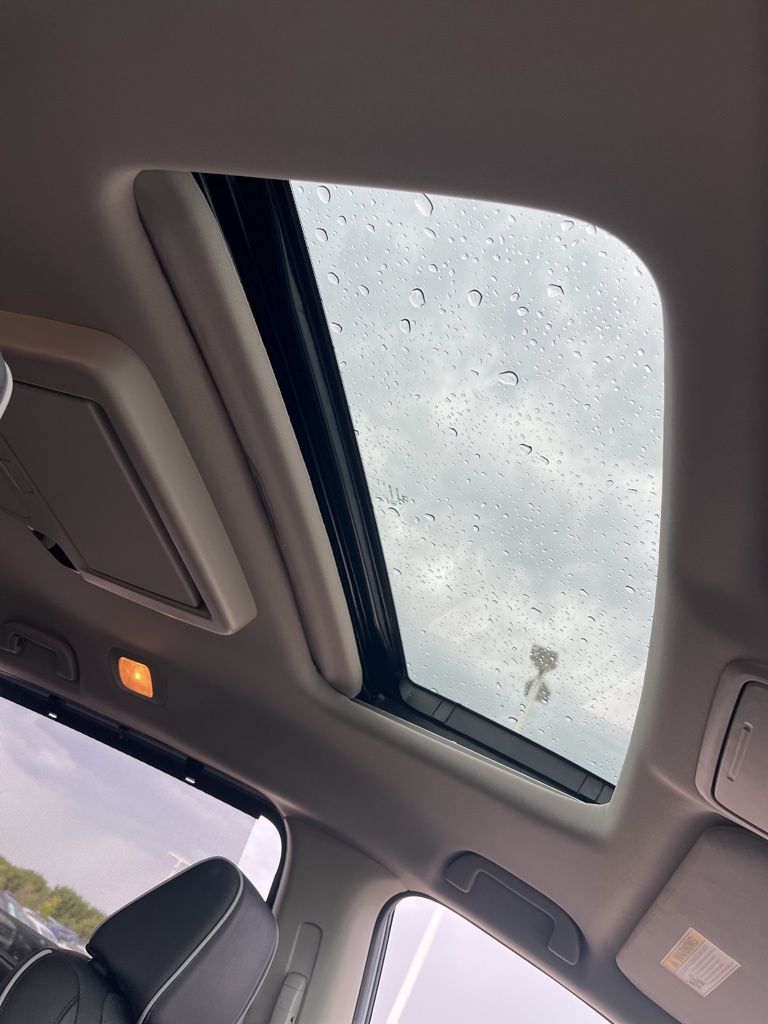 Thumbnail: 2025 Honda Odyssey - 32