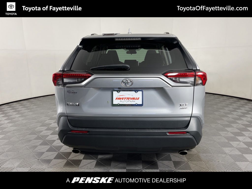 Thumbnail: 2023 Toyota RAV4 - 9