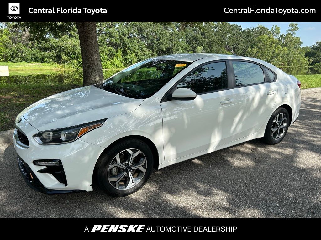 2021 Kia Forte LXS Hero Image