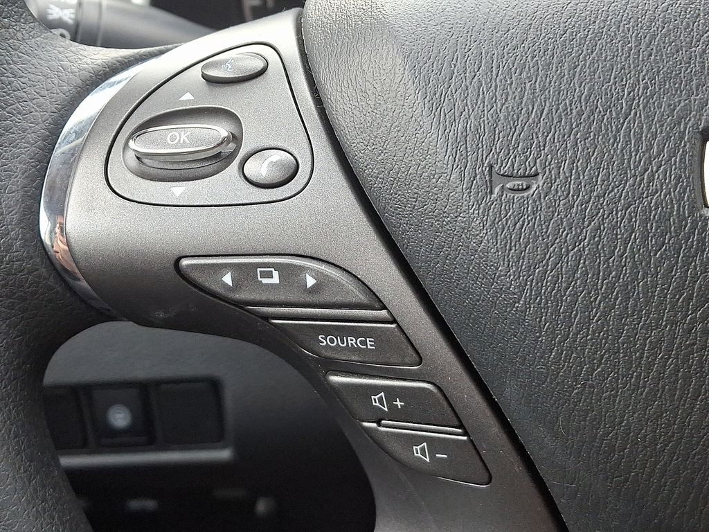 Thumbnail: 2021 Nissan Murano - 21