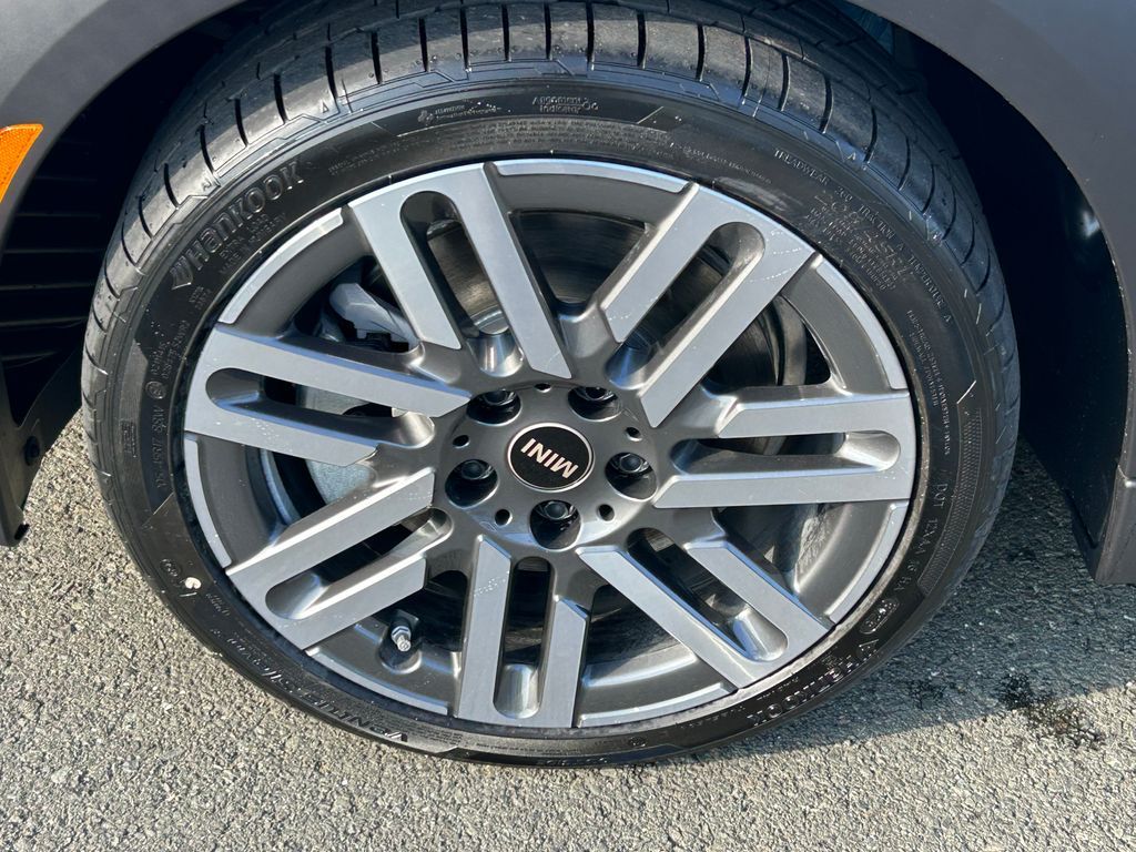 Thumbnail: 2026 MINI Cooper - 9