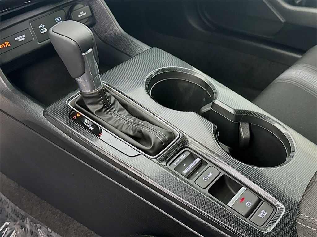 2025 Honda Civic Sport photo