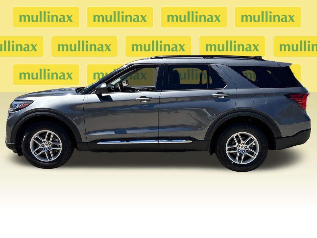 Certified Used 2025 Gray Ford Active image 18