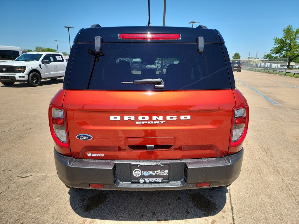 2024 Ford Bronco Sport Outer Banks photo