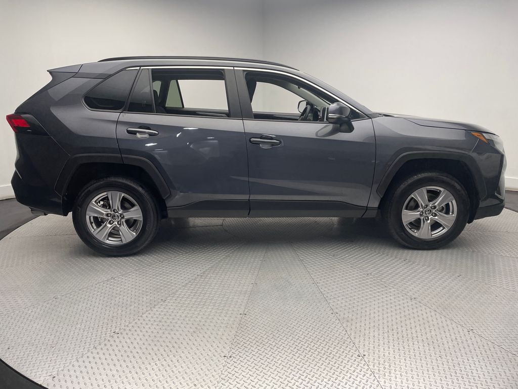 2023 Toyota RAV4 XLE 4