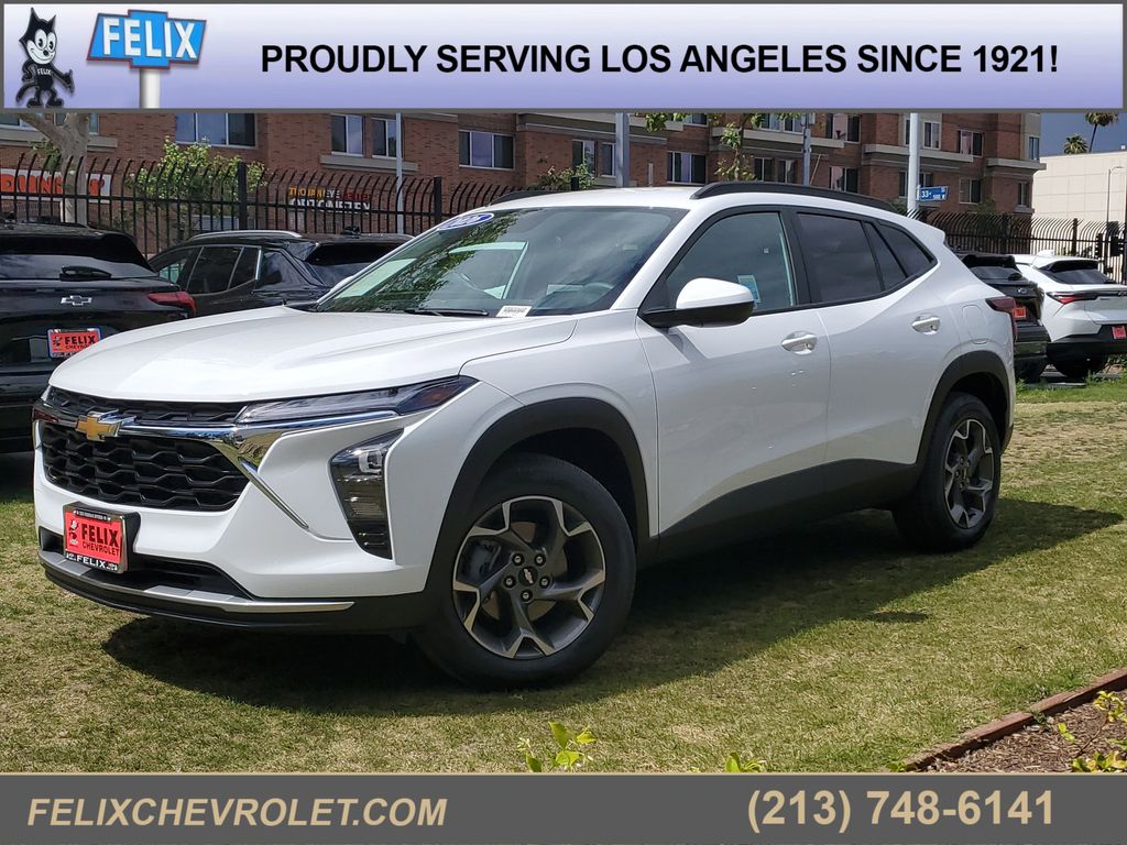 Summit White 2026 Chevrolet Trax LT FWD SUV / Crossover Front-Wheel Drive 6-Speed Automatic