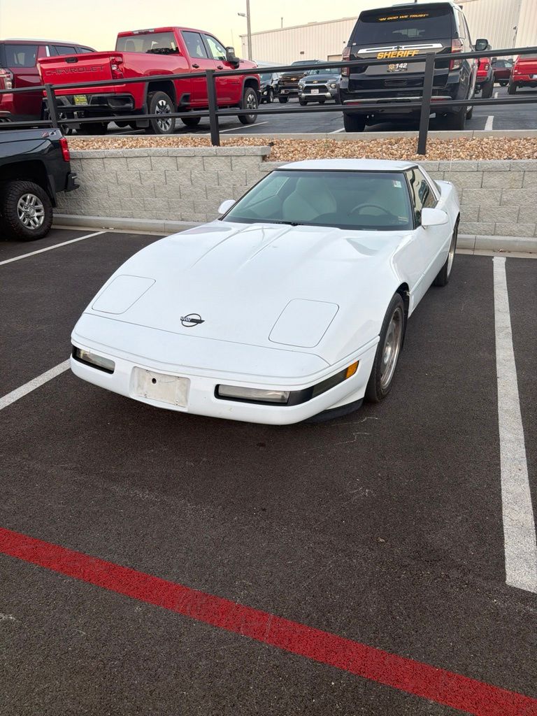  1995 Chevrolet Corvette Coupe Rear-Wheel Drive 6-Speed Manual