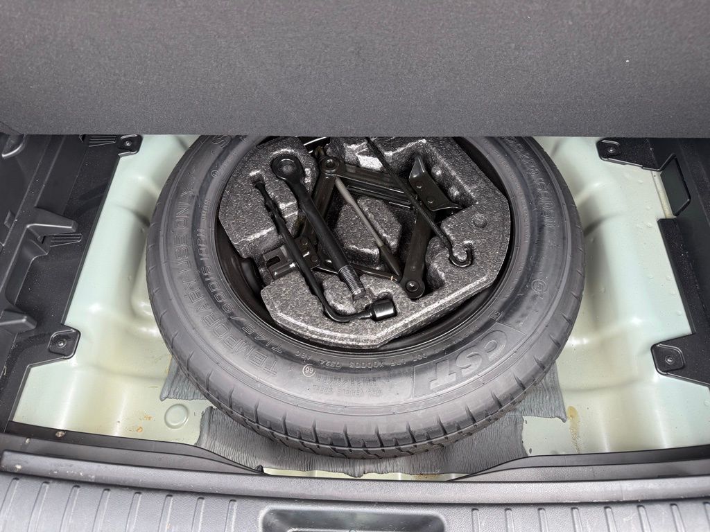 Thumbnail: 2024 Hyundai Kona - 27