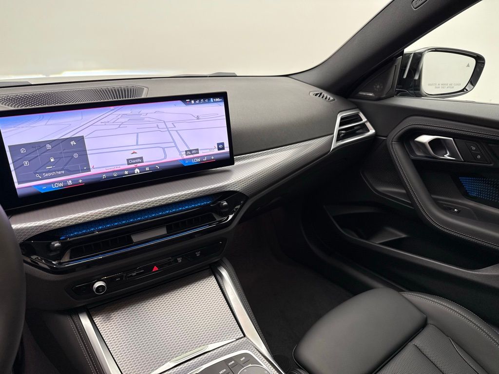 Thumbnail: 2025 BMW 2 Series - 15